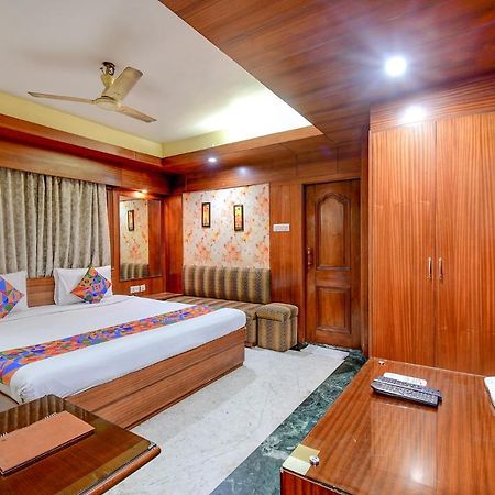 Fabhotel Panasia International Calcutta Buitenkant foto