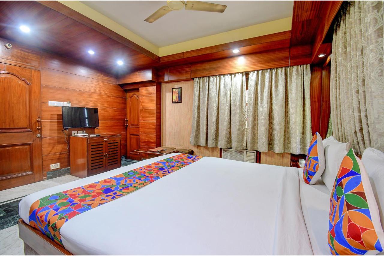 Fabhotel Panasia International Calcutta Buitenkant foto