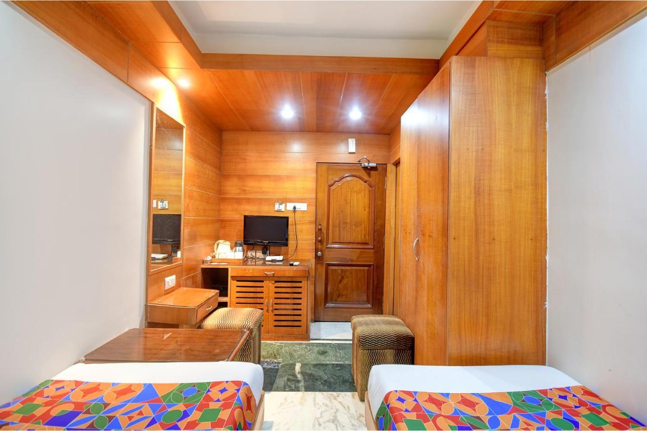 Fabhotel Panasia International Calcutta Buitenkant foto